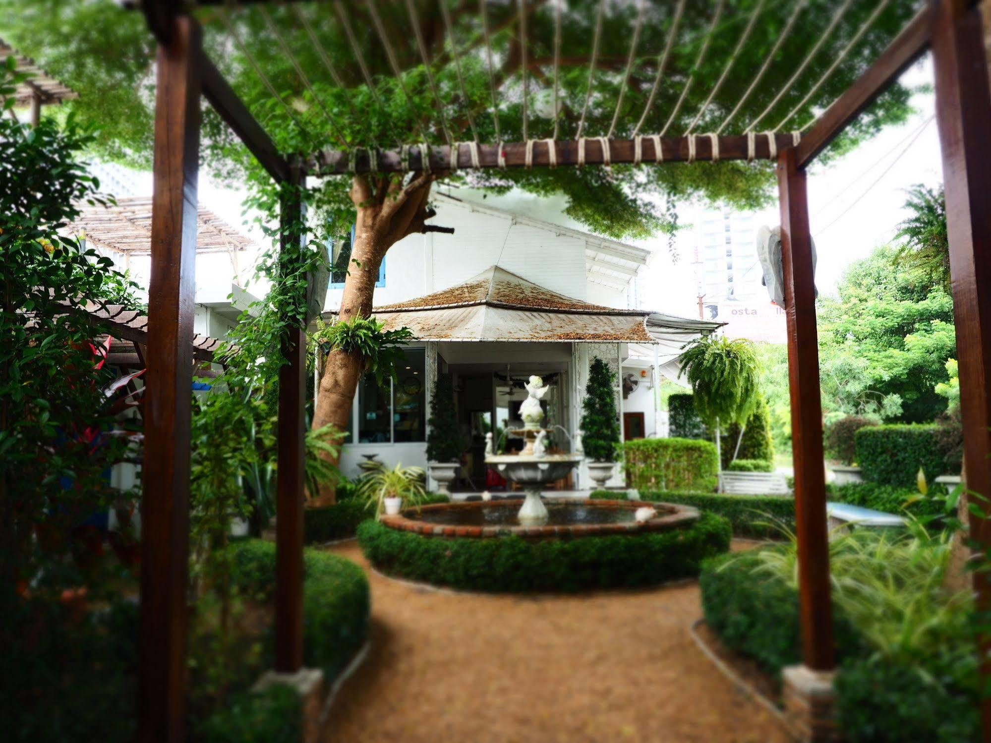 Costa Village Pool Villa Jomtien Beach Exterior foto